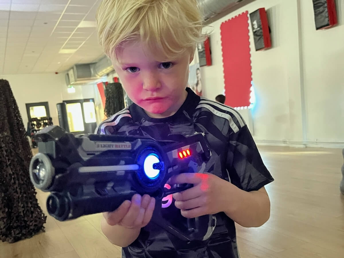 Lasergame met de familie op locatie Groepsactiviteit lasergame op locatie