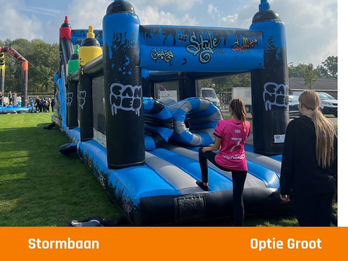 stormbaan-sportdag-organiseren Stormbaan tijdens een van onze sportdagen voor scholen of verenegingen